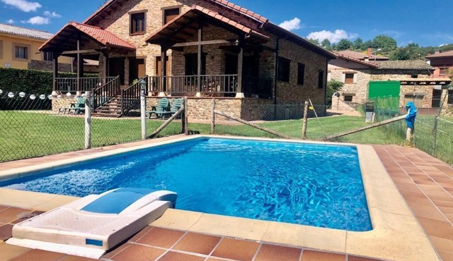 Gîte casa lara with swimming pool lagunas