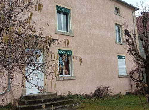 Gîte familial 6 pers avec billard et salle de jeux - FR-1-583-488