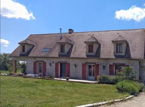 Gîte familial près de Vichy avec jardin et activités - FR-1-489-486