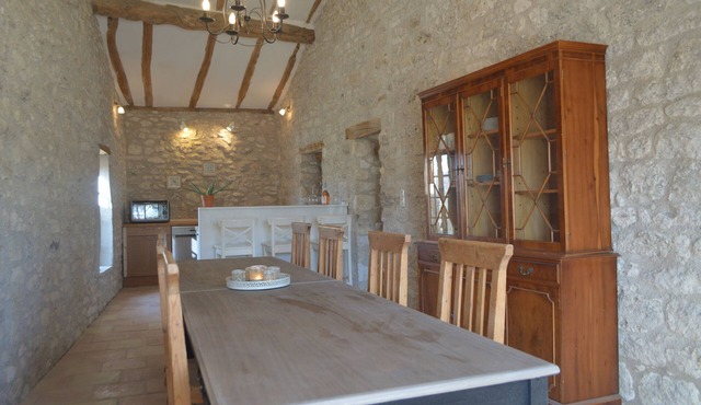 Gîte Fermette spacious cozy French farmhouse