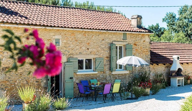 Gîte Le Cayroux avec piscine - proche Dordogne
