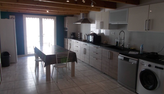 Gîte Wifi, Clim, Patio, Garage 16km Narbonne