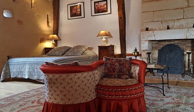 Gîte Grottes du Périgord, 12 km from Sarlat, 3 bedrooms, 2 bathrooms