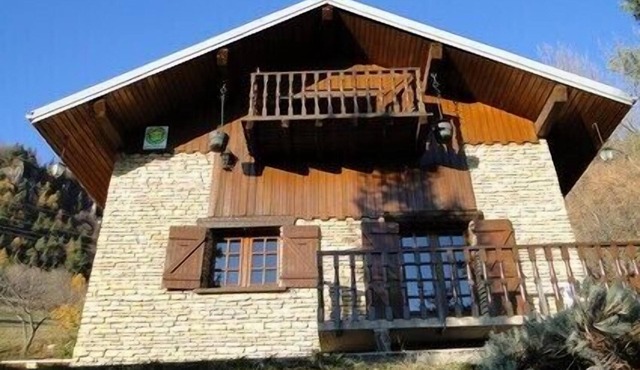 Gîte - HAUTECOUR - Gîte