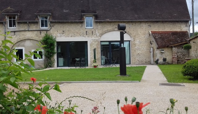 Gîte HG2M - Zanzibar - dans parc de sculptures - in a sculpture park