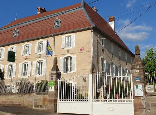 Gîte historique spacieux pour 12 pers, proche nature - FR-1-583-384