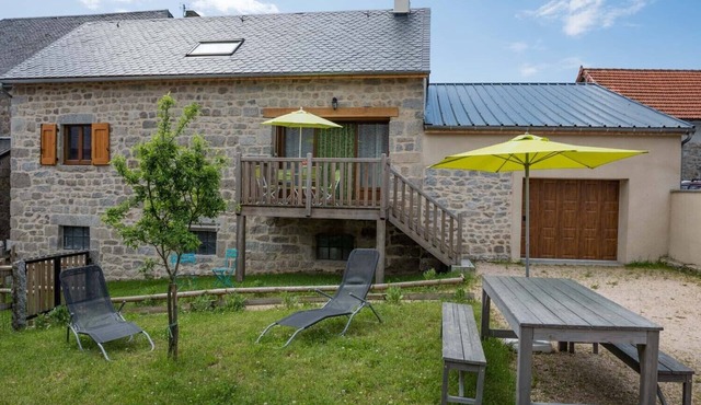 Gîte in Albaret - ALBARET SAINTE MARIE