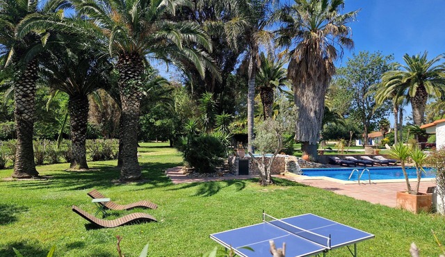 Gîte in wooded grounds - Le Mas de Jade