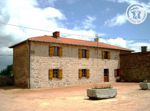 Gîte isolé et paisible aux Monts de la Madeleine avec animaux admis - FR-1-496-100