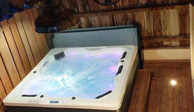 Gîte jacuzzi La Libellule en Périgord