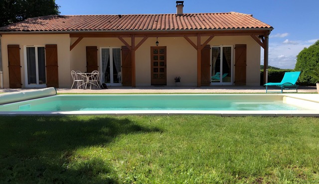 Gîte l'Envie Périgord Noir – Peaceful Home with Pool near Lascaux