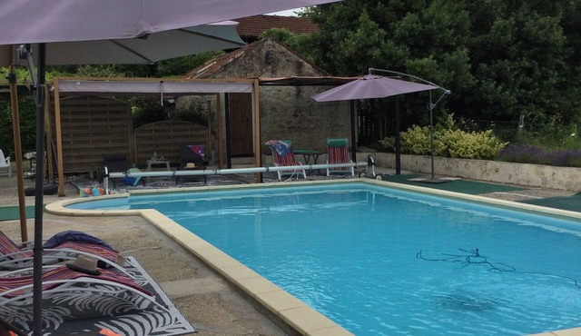Gîte la Grande Ourse 80m2 Avec Piscine au Calme à la Campagne Sans vis à vis