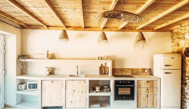 Gîte "La gloire de mon père" on an estate in Uzès