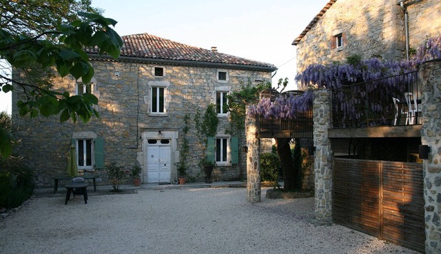 Gîte "La Magnanerie" Mas les Teyssiers in Grospierres