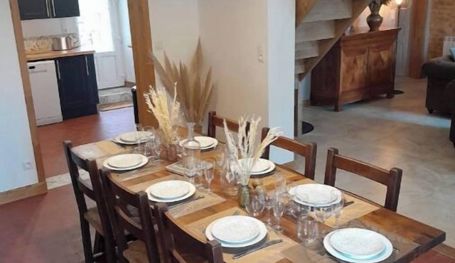 "Gîte La Maison Family" beautiful garden near sancerre ideal for families