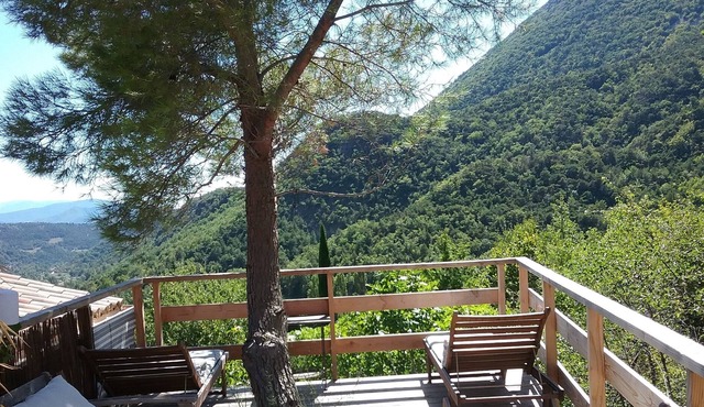 Gîte "La Maisonnette" Chaudebonne Old Village for 2 people