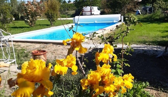 Gîte Le Garrus, garden, swimming pool, close to the Gorges de l'Ardèche