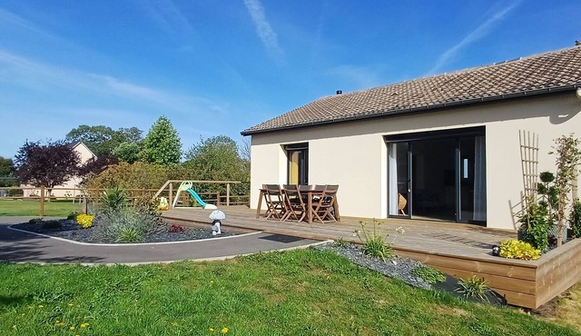 Gîte 'Le Nid Des Prés' with Private Terrace and Garden