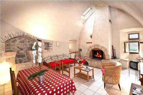 Gîte les buis 2/3 personnes à conques
