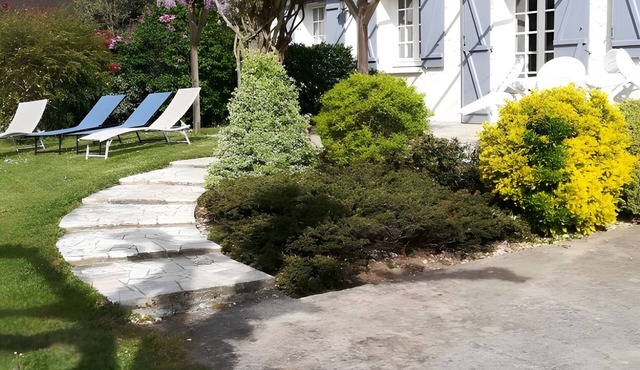 Gîte les glycines – garden and nature