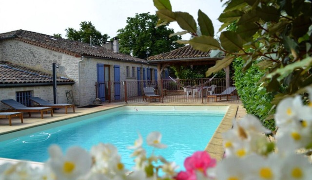 Gîte Les Lavandes Pleasant, spacious country house.