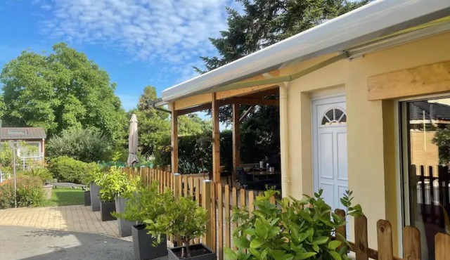 Gîte les Noisetiers Maison familiale avec piscine