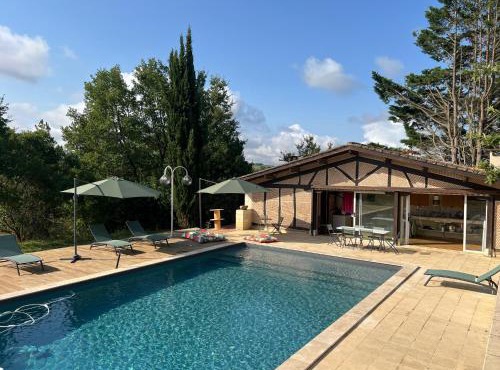 Gîte Les Platanes à Pouzergues