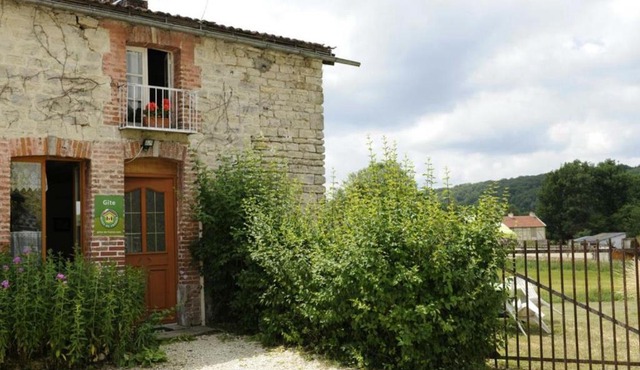 Gîte Longchamp-sur-Aujon, 6 pièces, 11 personnes - FR-1-543-193