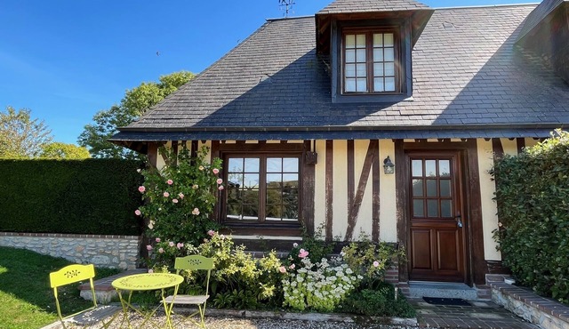 Gîte Marguerite - “Pétale”, 360° view, 5mn from Cerza, 30mn from Deauville