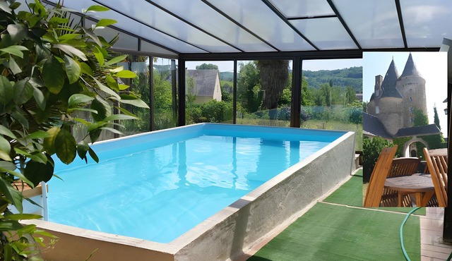 Gîte Maridou - Shared Pool, Wi-Fi, and Air Conditioning in Peyrignac, Périgord
