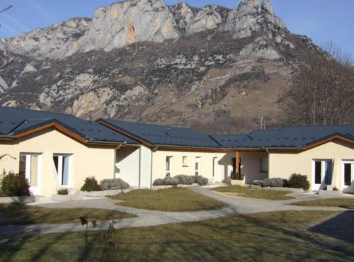 Gîte mitoyen avec terrasse pour 4 personnes - API-1-52-198