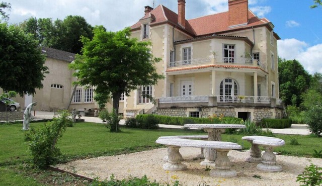 Gîte Moderne de Deux Chambres