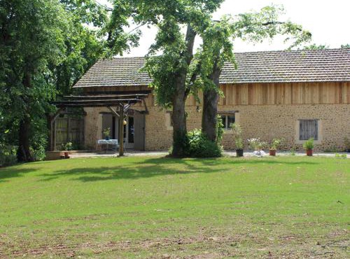 Gîte paisible avec jardin privé et animaux acceptés - FR-1-616-513