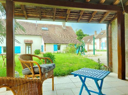Gîte paisible avec jardin, proche nature et sites historiques, idéale pour détente et activités outdoor. - FR-1-581-138