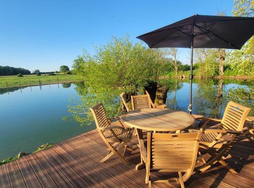 Gîte pittoresque avec nature, Wi-Fi, BBQ et terrasse privée - FR-1-581-113