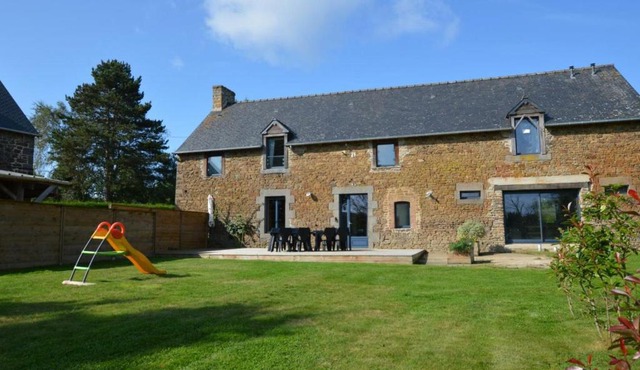 Gîte Plerguer, 5 pièces, 8 personnes - FR-1-538-104