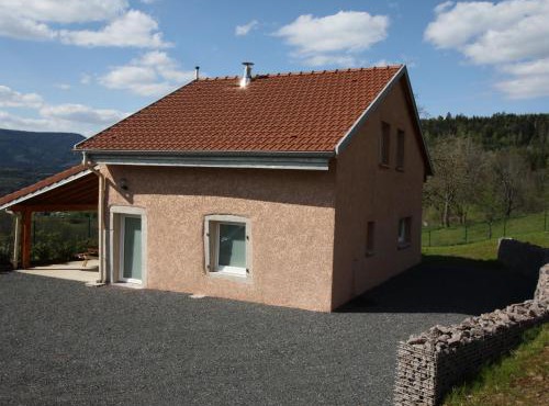 Gîte pour 4 avec terrasse couverte, parking privé et animaux acceptés - FR-1-589-367