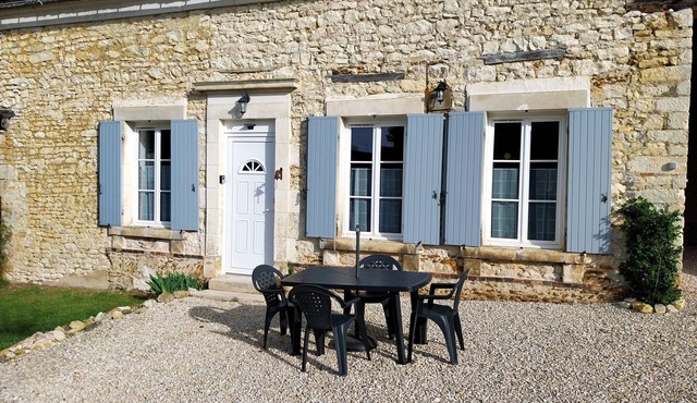 Gîte Proche D'auxerre Pour 4 Adultes 2 Enfants