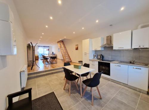 Gîte rénové au calme avec jardin, proche sites historiques de Montmédy et commerces - FR-1-585-78