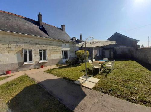 Gîte Rénové en Tuffeau avec Jardin, Animaux Bienvenus - FR-1-381-556