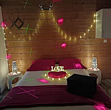 Gîte romantique ambiance Love Room entre Bordeaux et Lacanau océan