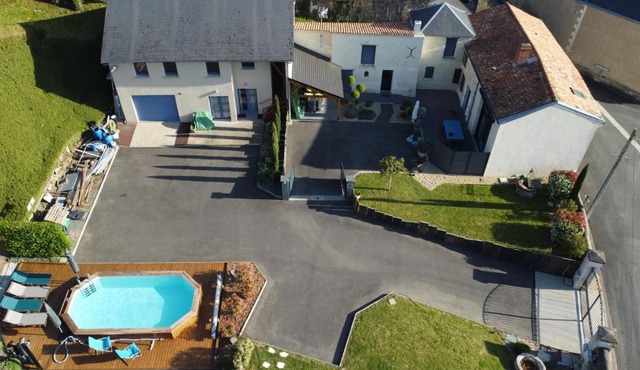 Gîte Ruelle aux Vaches - Avec piscine partagée