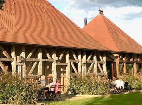 Gîte rustique au calme avec cheminée et jardin, 4 pers. - FR-1-489-600