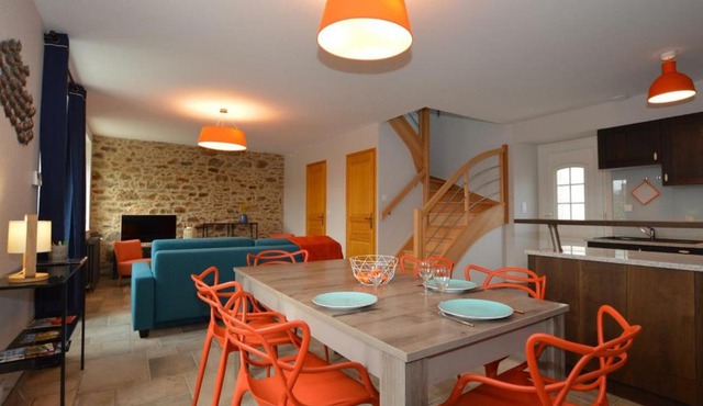 Gîte Saint-Jouan-des-Guérets, 4 pièces, 6 personnes - FR-1-538-108