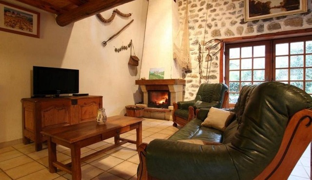 Gîte Saint-Julien-des-Chazes, 4 pièces, 8 personnes - FR-1-582-25