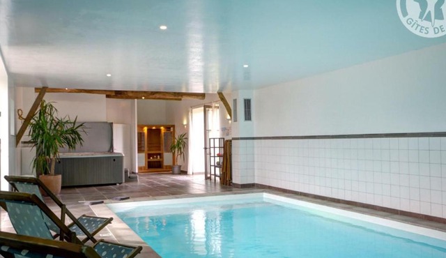 Gîte Saint-Just-la-Pendue, 5 pièces, 8 personnes - FR-1-496-50