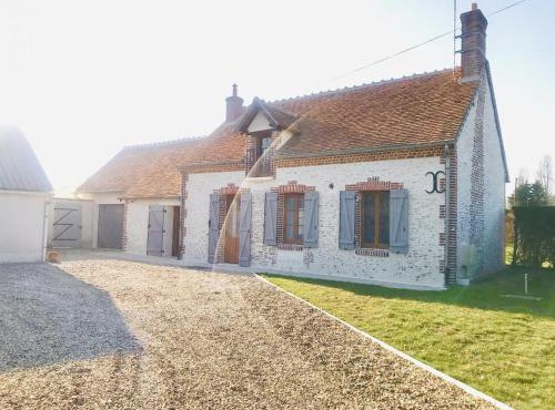 Gîte Solognot avec Jardin et Parking Sécurisé - FR-1-491-373