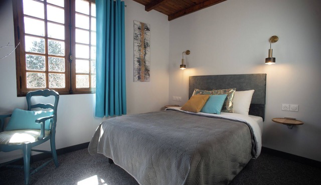 Gîte & SPA for 2 to 26 people in Provence verte