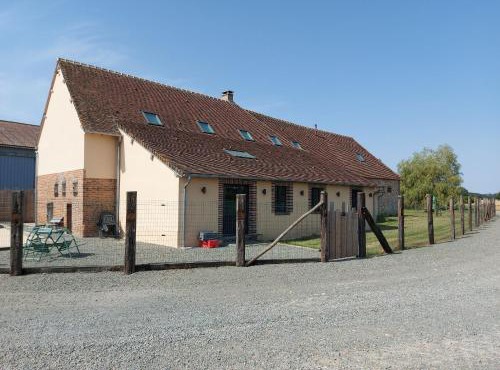 Gîte spacieux à Happonvilliers avec jardin privatif, accueil jusqu'à 14 personnes, animaux admis - FR-1-581-139