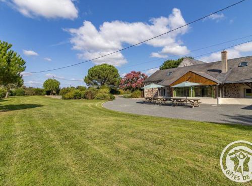 Gîte spacieux de 8 chambres au cœur des vignes d'Anjou - FR-1-622-112